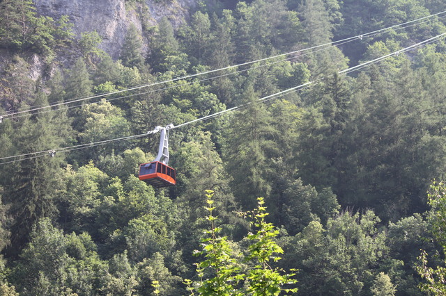 RUTA DEL ENANITO DE MUGGESTUTZ-AARESCHLUCHT-HARDER KULM - ATRACÓN DE ALPES SUIZOS, TOQUES DE FRANCIA E ITALIA (1)