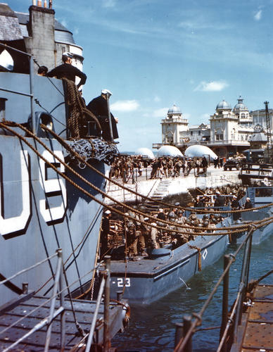 Unidades Británicas y Americanas a bordo de las LCA