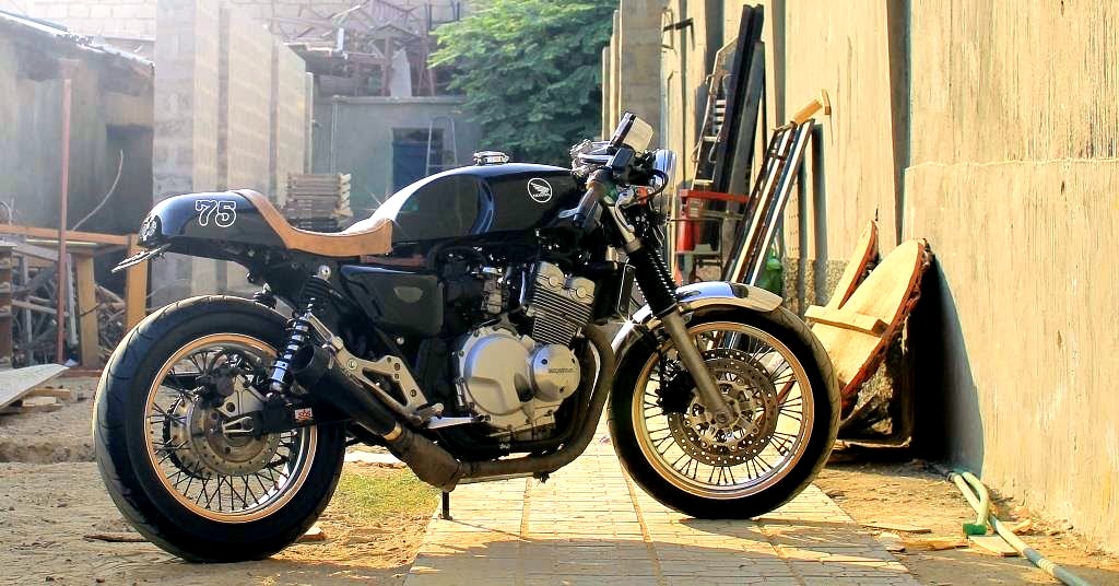 honda_cafe_racer_05.jpg