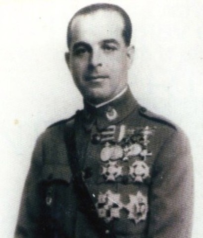 El General José Varela Iglesias, en aquellos momentos Ministro del Ejército